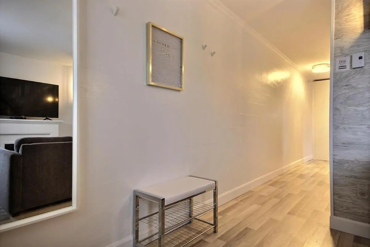 City Center Charming River View Ac Free Parking Québec